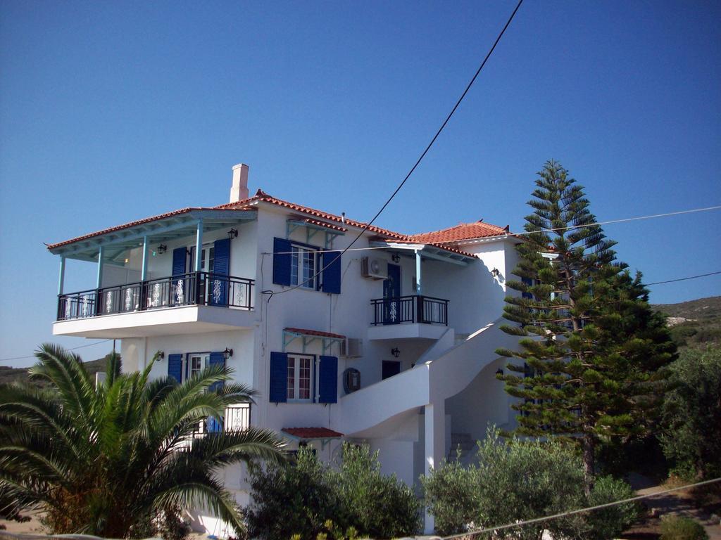 The Captain Hotel Elafonissos Exterior photo